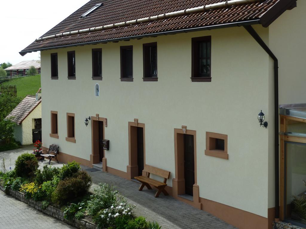 Bernerhof Apartment Pottenstein Luaran gambar